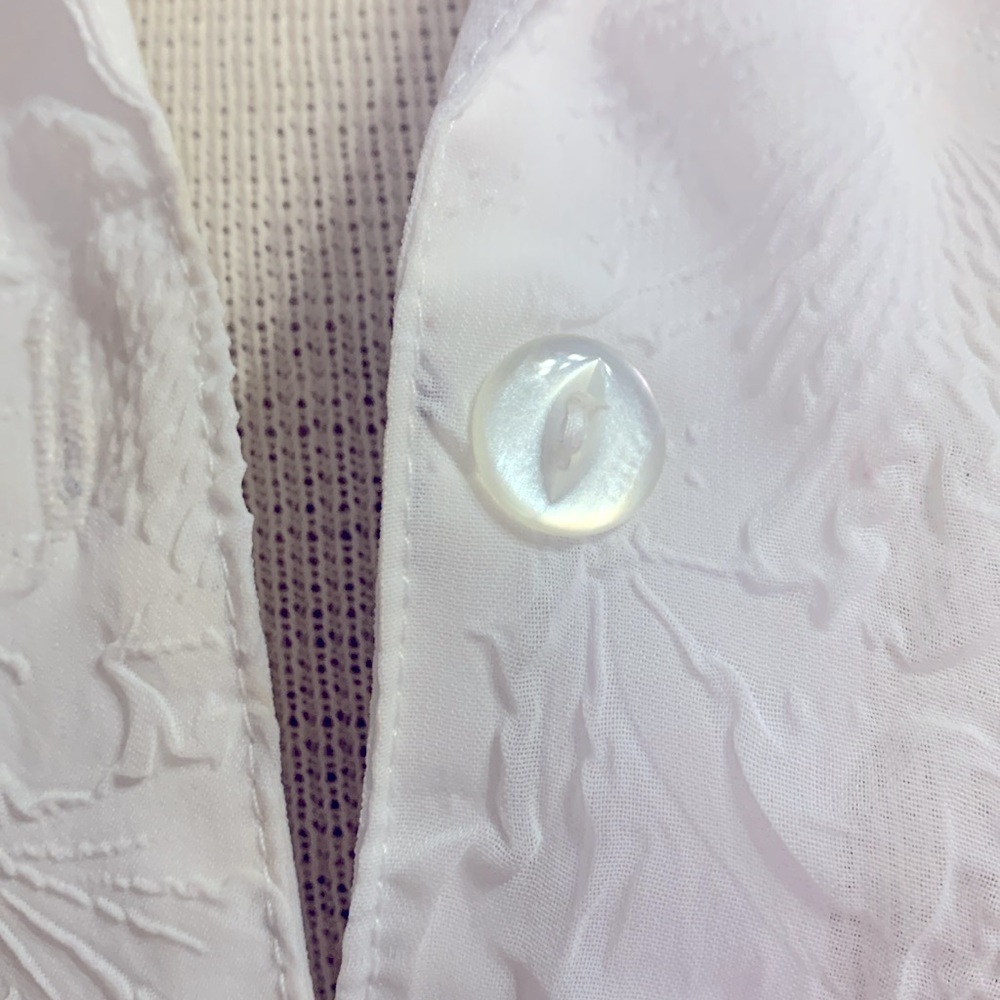 Beautiful Catherine Collection Spring Blouse - image 6